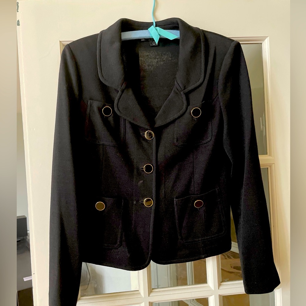 St. John Basics Santana Black Knit Jacket Suit in Black Sz 8 Gold Tone Buttons